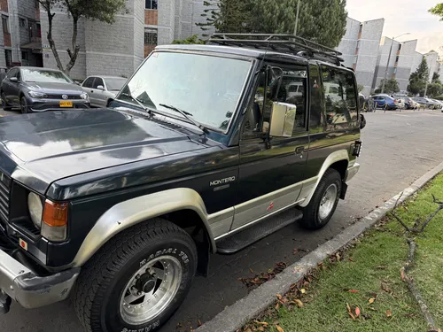 Mitsubishi Montero 2.6 L042 Cabinado