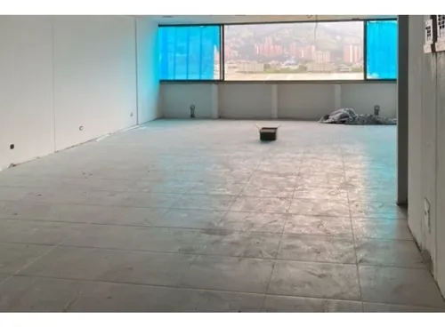 96m2 Oficina En Envigado 