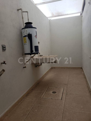Imagen 25 de 30 de Se Vende Casa En Senda Real Celaya Guanajuato