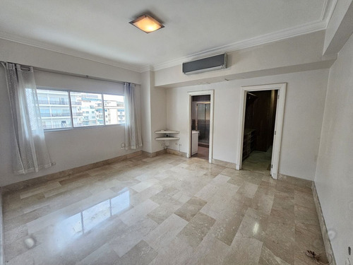 Penthouse De 3 Niveles En Bella Vista Sur