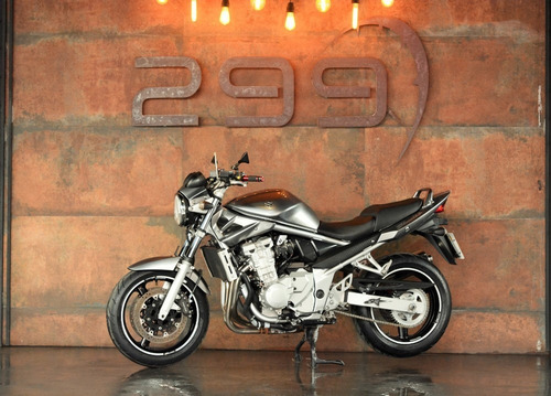 Suzuki Bandit 650n - 2009/2010