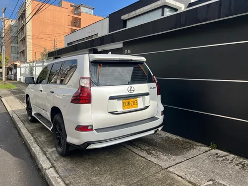Lexus Gx460