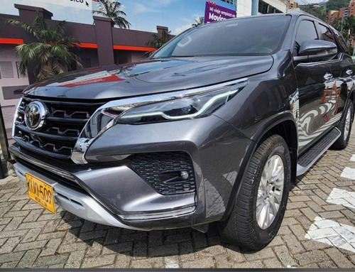 Toyota Fortuner 2.8l