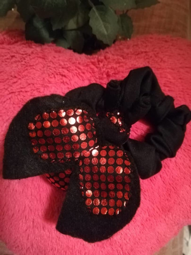 Imagen 9 de 10 de Scrunchies Colitas Moñeras Artesanales. A Mano!!!