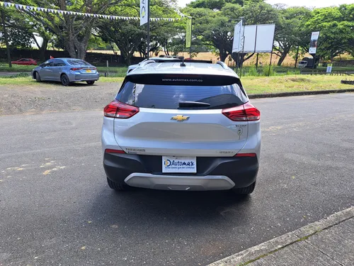 Chevrolet Tracker PREMIERE