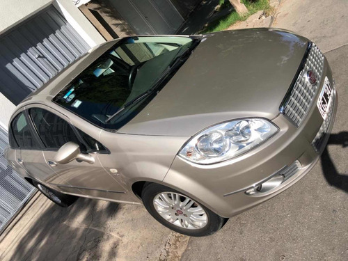 Fiat Linea 1.8 Essence 130cv Dualogic 2011