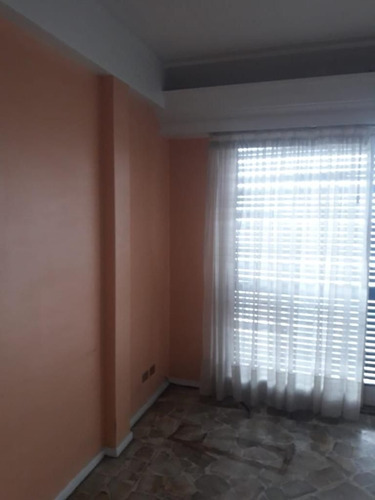 Imagen 2 de 8 de Departamento En Venta En Ramos Mejía