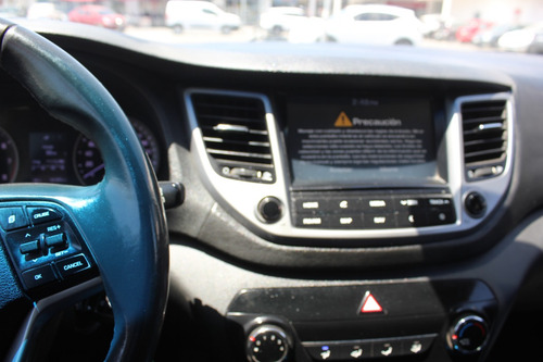 Imagen 14 de 18 de Hyundai Tucson 2.0 Año 2017 Crdi Advance At 5p All