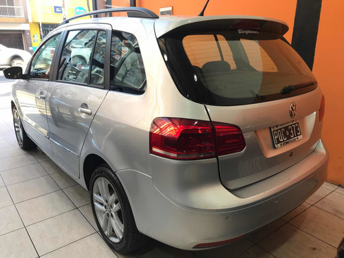Imagen 8 de 13 de Volkswagen Suran 2016 1.6 Imotion Highline 110cv Argemotors