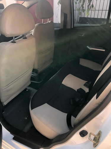 Zotye F100 Full