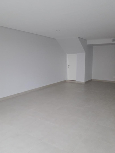 Imagen 2 de 3 de Vendo Local