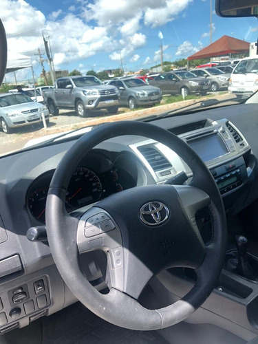 Toyota Hilux 3.0 Srv 4x4