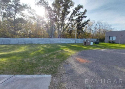 Venta Lotes / Barrio Privado Los Arces - Pilar Con Escritura