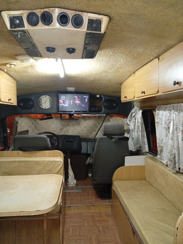 Mercedes 1112