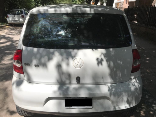 Volkswagen Fox 1.6n Comfortline 3 Ptas. Mt / Nafta / 2007