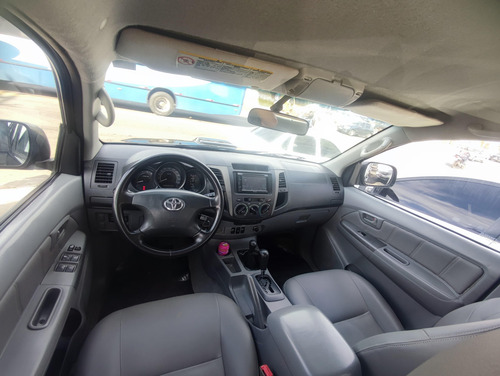 Toyota Hilux 3.0 Srv Cab. Dupla 4x4 Aut. 4p
