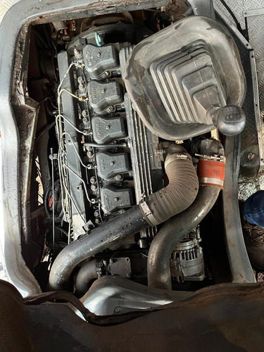 Motor Dianteiro Sem Ar, Com Banheiro