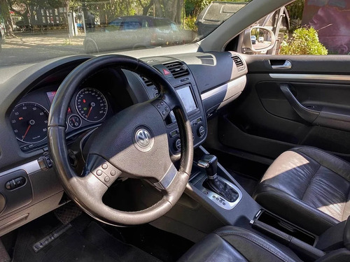 Imagen 24 de 25 de Volkswagen Vento 2009 2.0 T Fsi Elegance Dsg