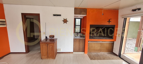 Venta/ Hermosa Casa/ Solymar Sur/ + Apartamento Y Jacuzzi