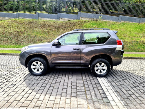 Imagen 8 de 14 de Toyota Prado Sumo Tx