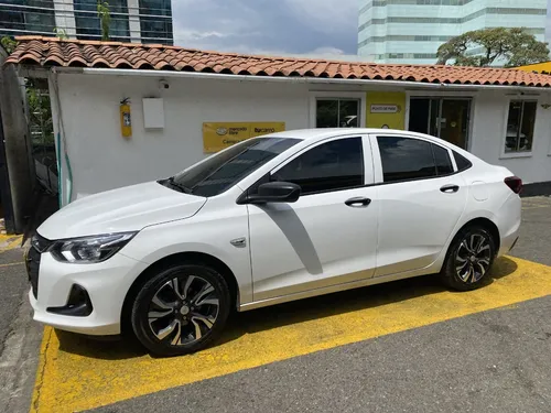 Chevrolet Onix 1.0 Lt
