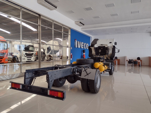 Imagen 9 de 10 de Iveco Tector Gnc 160e21