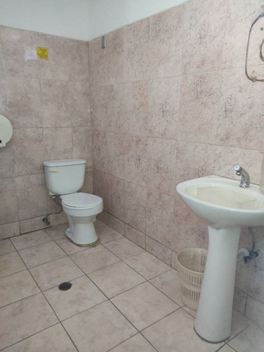 Imagen 15 de 17 de Venta De Local Comercial En C C Costa Atlántica. Av Atlántico, Puerto Ordaz