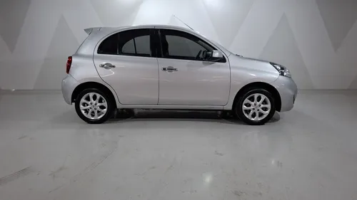 Nissan March 1.6 ADVANCE AUTO