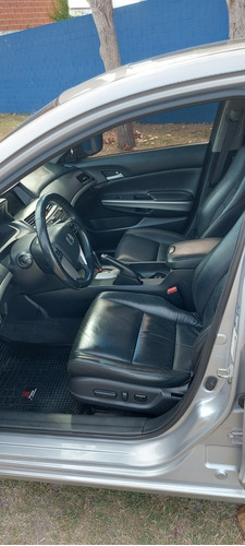 Imagen 20 de 23 de Honda Accord 2011 3.5 Ex-l V6