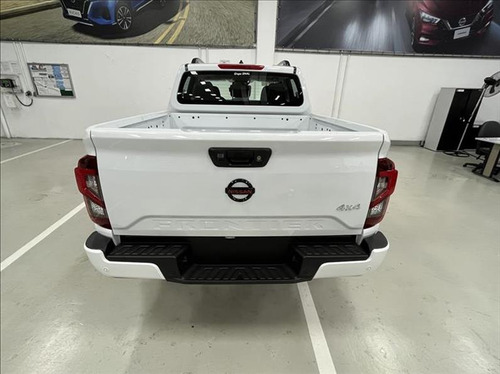 Nissan Frontier 2.3 16v Turbo Pro4x cd 4x4
