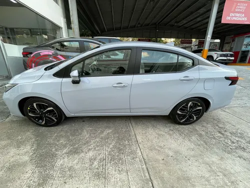 Nissan Versa 1.6 Exclusive Cvt