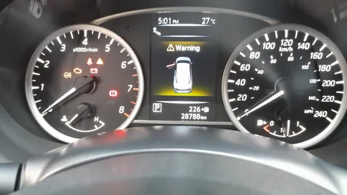 Nissan Sentra 1.8 B17 Fl Sr