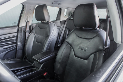 Jeep Compass LONG. T270 1.3 TB 4x2 Flex Aut.