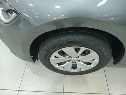 Volkswagen Pólo MPI (Flex)