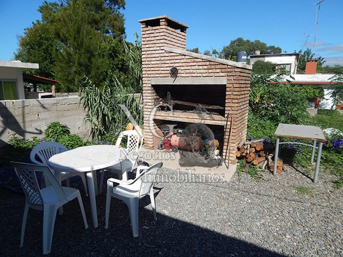 Casa En Cuchilla Alta A 1 Cuadra Del Mar