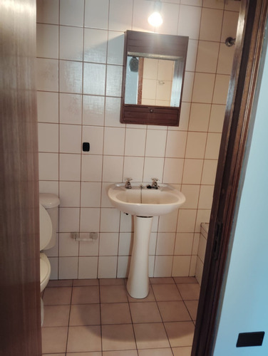Departamento 3 Domit + Servicio, 1 Cuadra Hospital Regional