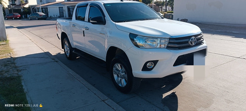 Toyota Hilux sr 2.7 Cabina Doble Sr Mt