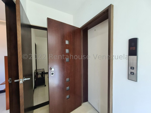 Bello Apartamento, Impecable, Con Materiales De Primera Y Finos Acabados, Ascensor Privado, Pisos De Marmol,  En Venta Sta. Rosa De Lima -mls #23-13603 Carmen Febles