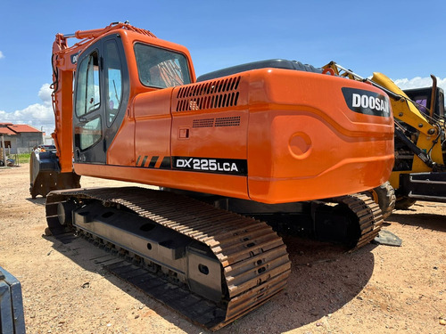 Escavedira Hidraulica Doosan Dx225 Ano 2008