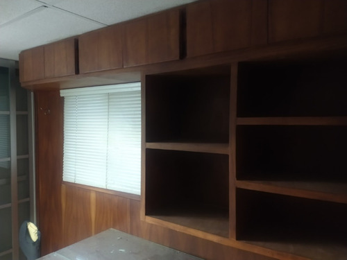 Imagen 9 de 11 de Remolque Oficina Móvil Con Dormitorio Caja Seca