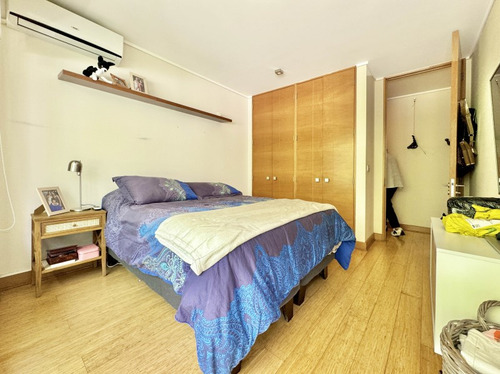 Impecable Con Jardin / No Perimetral Semi Nuevo