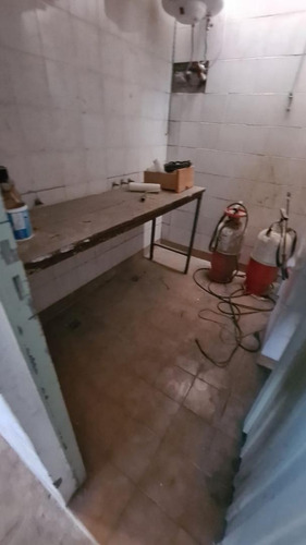 Imagen 7 de 8 de En Venta En Martin Coronado: Galpon En Planta Alta De 110m2 Contrafrente; Ideal Deposito O Para Hacer Departamento Amplio. Venta Inmediata F: 8532