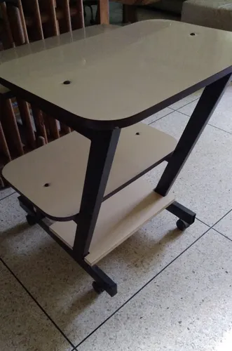 Mesa Para Computadora,impresora,teclado,regulador ... (Usado)