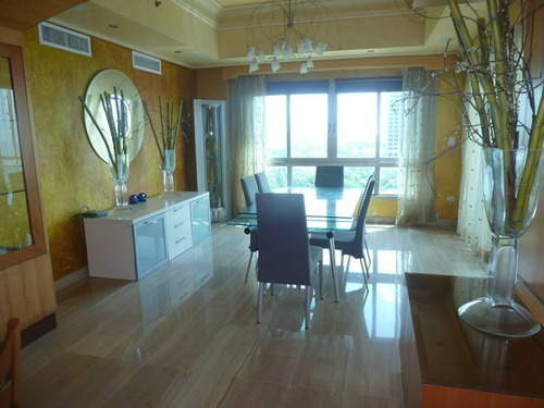 Imagen 9 de 13 de Malecon Center Vista Al Mar, Tres Habitaciones Us$325,000