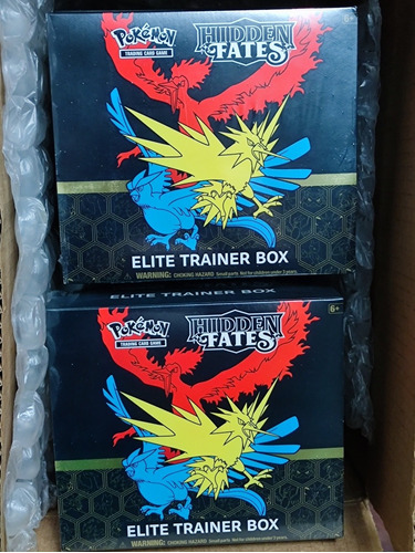 Pokemon Tcg : Hidden Fates Elite Trainer Box