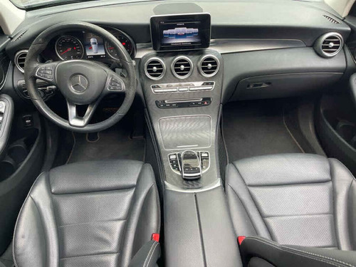Imagen 12 de 15 de Mercedes-benz Clase Glc 2019 5p Glc 300 Off Road Paquete L4