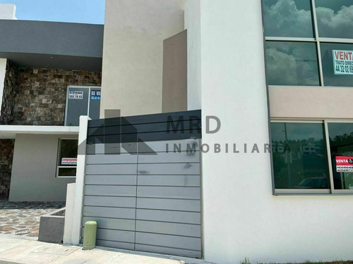 Imagen 2 de 29 de Casa En Venta En Fracc Paseo Del Parque Tres Marias