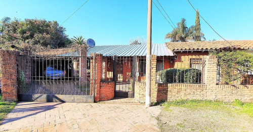 Venta Excelente Chalet -de 4 Amb. Lote 690 M2 - Imperdible!!!