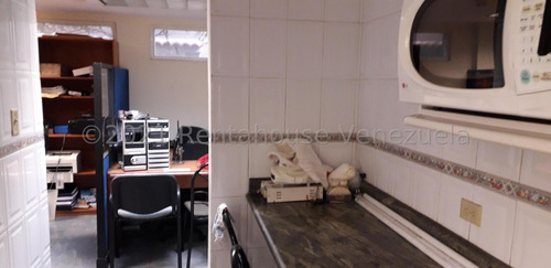 Imagen 13 de 30 de Edificio En Alquiler En Los Chaguaramos Mls #21-24243 Wilfredo Bazan