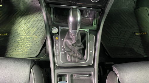 Imagen 16 de 18 de Volkswagen Golf R Tsi 2.0 At 2018